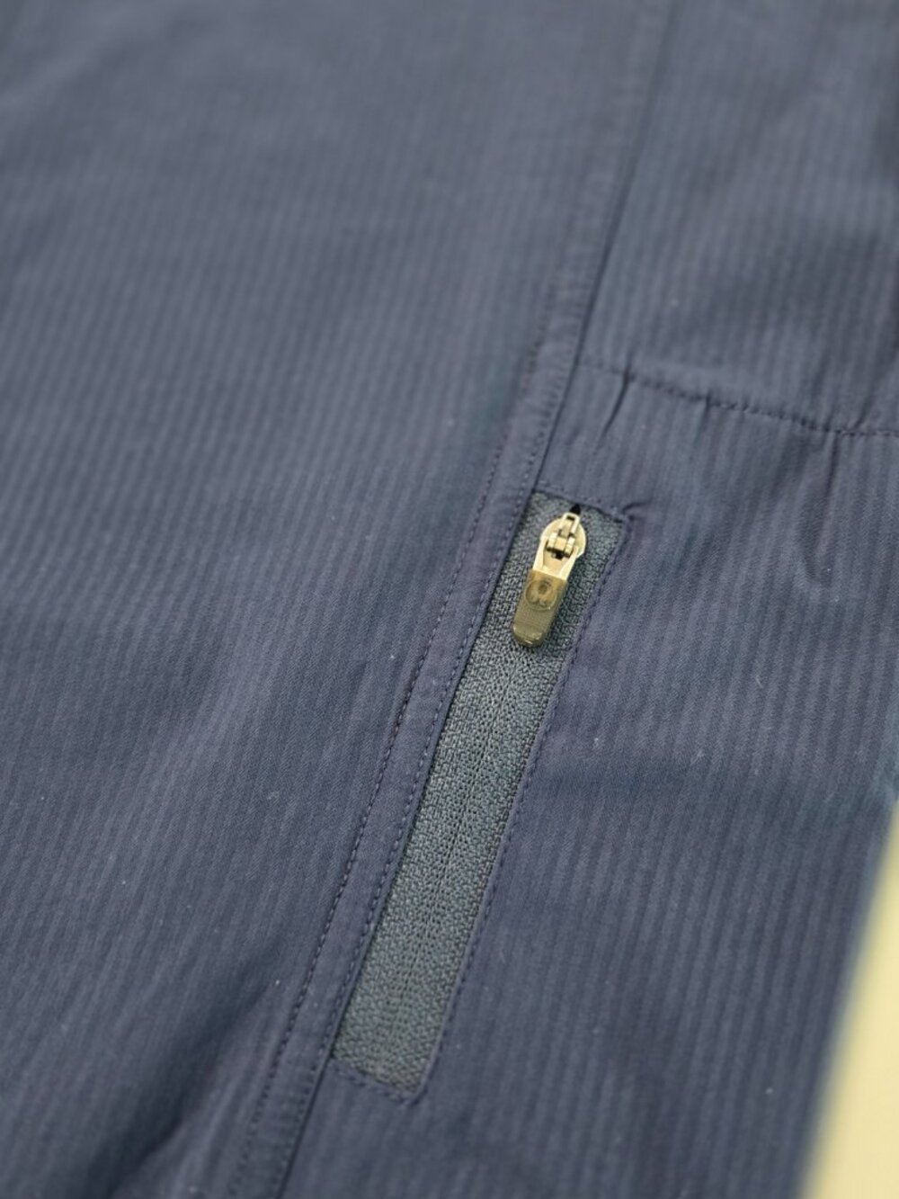 Lululemon Crossover V-Waistband Wide-Leg Crop Pants Dark Navy Pinstripe Sz 10 - Picture 15 of 16